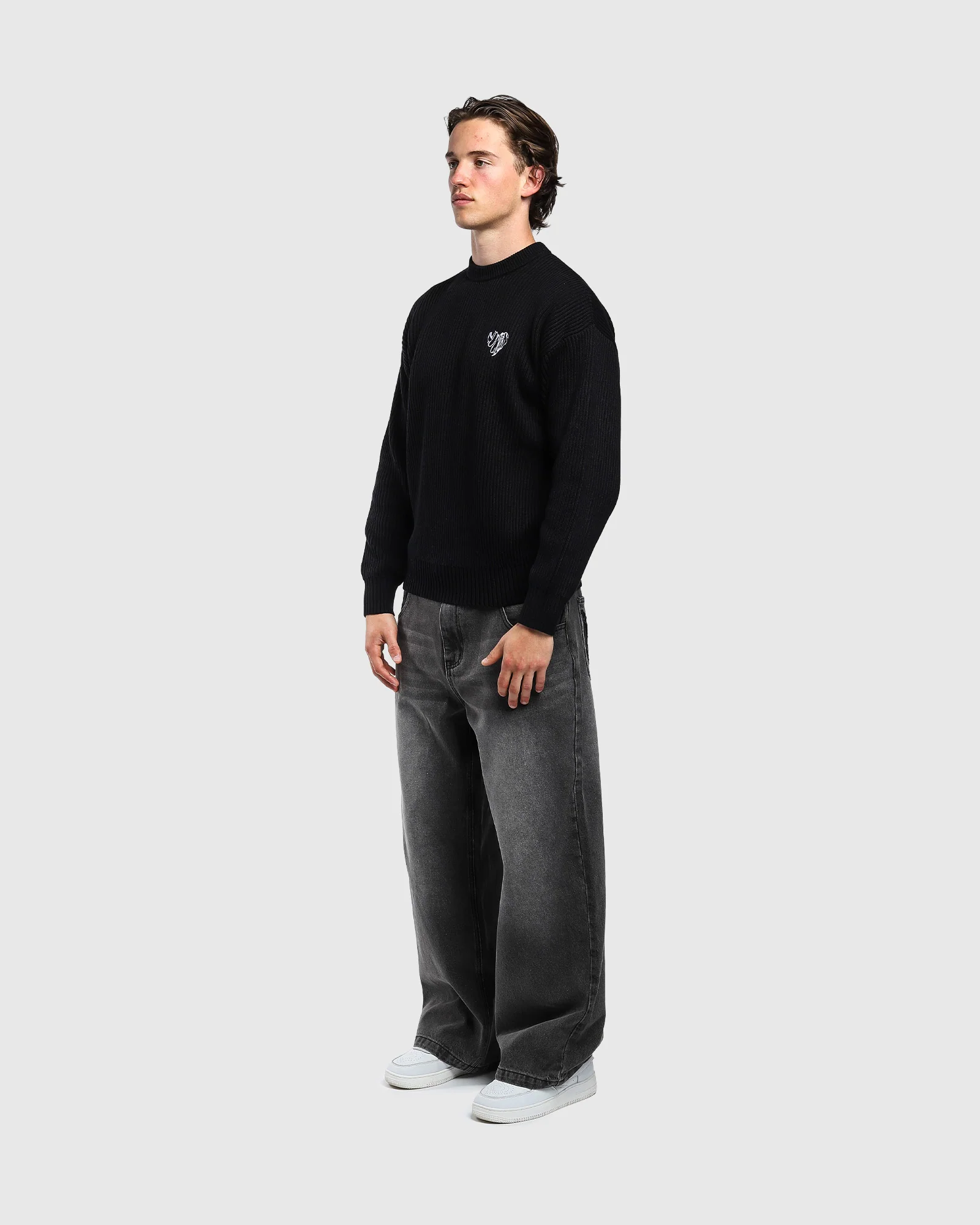 Darker Knit - Image 5