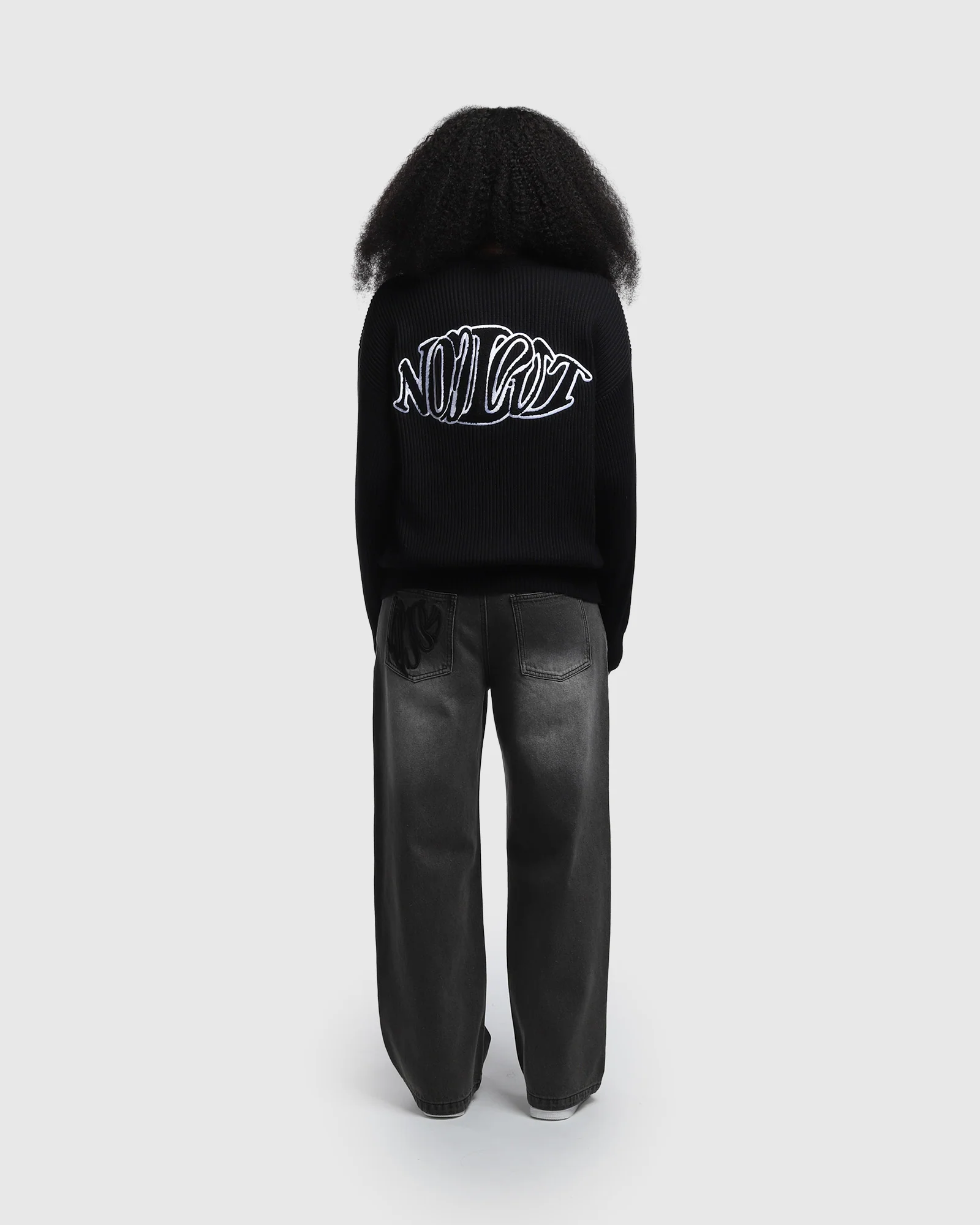 Darker Knit - Image 8